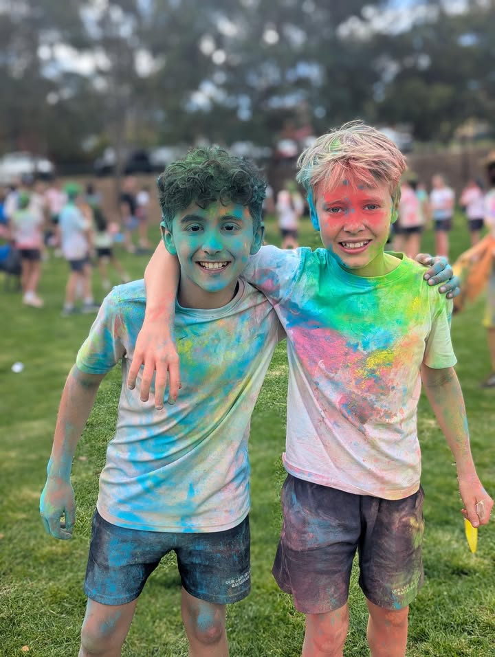 1064353905193300_1437693734525980-1